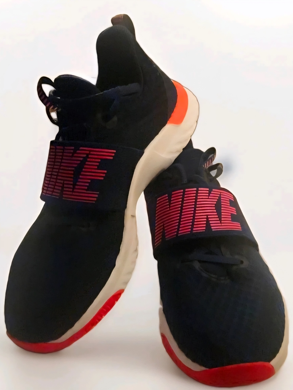 Nike Women’s Renew Nike Training Sneakers Comfort Sole Slide-ins Size US 9